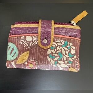 Vintage Fossil Purple/Maroon Wallet with Peace, Freedom, Hope, Love Script